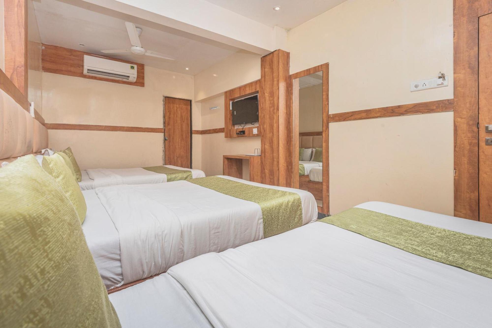 Hotel Al Madina Palace Мумбаї Екстер'єр фото